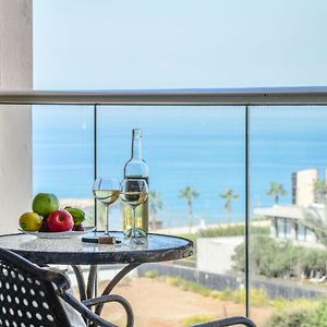 Herzliya Seaside Charming Home By Sea N' Rent Exterior photo