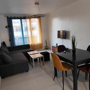 Apartamento Au Rendez Vous Romans-sur-Isère Exterior photo