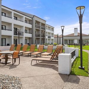 Hotel Courtyard By Marriott Detroit Livonia Exterior photo