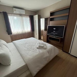 Apartamento Central 2Br 3 Min Walk From Bts Ploen Chit Makkasan Exterior photo