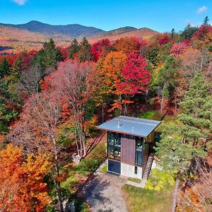 Sterling Treehouse Villa Stowe Exterior photo