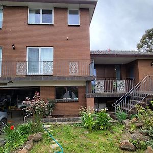 Hotel Nice View In Greensborough D Watsonia North Exterior photo