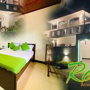 Relish Anuradhapura Bed and Breakfast Exterior photo