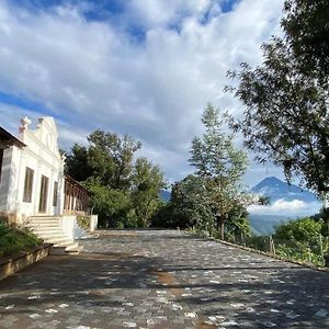 Retiro Privado En Finca Con Vistas Panoramicas Villa San Mateo Milpas Altas Exterior photo