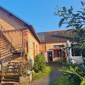 Chambre D'Hotes Maison Sainte-Suzanne Bed and Breakfast Nouan-le-Fuzelier Exterior photo