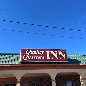 Quality Quarters Inn By Oyo Richmond Ky I-75 Exterior photo