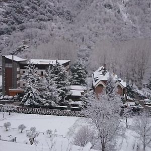 Hotel Snoe Condes Del Pallars Rialp Exterior photo