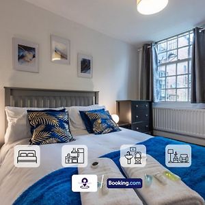 Premium Deals On Unique Home Sleeps 6 By Finesse Stays Short Lets & Serviced Accommodation Leamington Spa With Parking Exterior photo