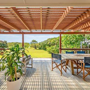 Whale Song - Absolute Beachfront Villa New Brighton Exterior photo