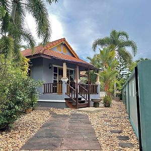 Cozy Garden Cottage Ao Nang Exterior photo