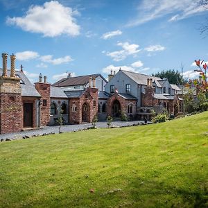 Heathfield Hall, Hillsborough - The Reflectory Bed and Breakfast Annahilt Exterior photo