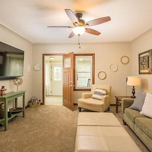 -5 Star Suite Spot - Sleeps 7 3 Bedroom Full Remodel Appleton Exterior photo