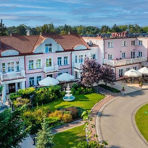 Hotel Arkadia Royal Varsovia Exterior photo