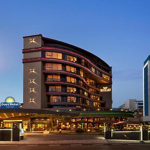 Days Hotel By Wyndham Istanbul Maltepe Exterior photo