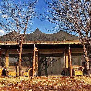 Hotel Robin Safari Camp Serengeti Exterior photo