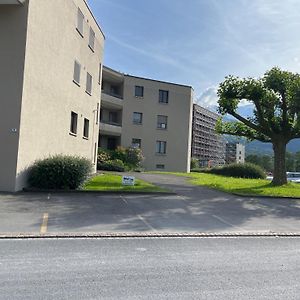 Apartamento Zimmer In Vaduz Fl Exterior photo