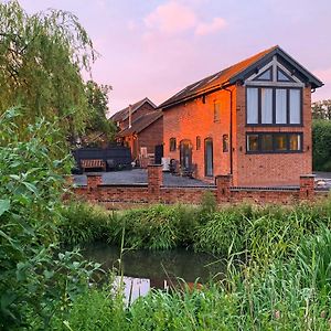 The Ash Loft Villa Audlem Exterior photo