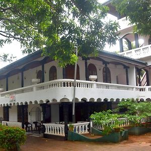 Hotel Nisansala Family Guest Anuradhapura Exterior photo