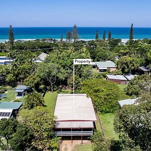 Lorraine'S Beach House - 3 Mins Walk To Beach Villa New Brighton Exterior photo