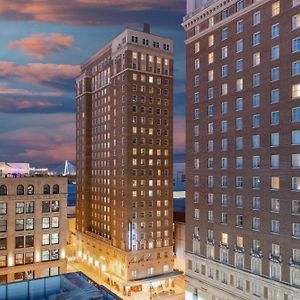 Hotel Courtyard St. Louis Downtown/Convention Center Exterior photo