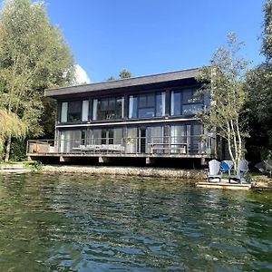 Bowmore Lake House In Lakes By Yoo In Heart Of The Cotswolds Villa Lechlade Exterior photo