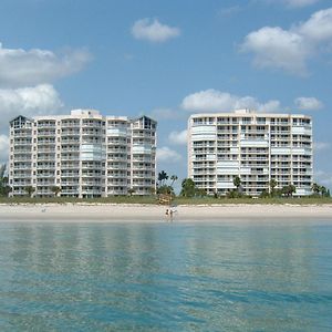 Oceanfront Luxury At Hibiscus Breeze, Charming 2/2 Condo On North Hutchinson Island 3 Month Min Fort Pierce Exterior photo