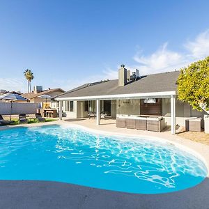 Tempe Vaughn Villa Exterior photo