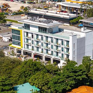 Milan Aventura Hotel Exterior photo