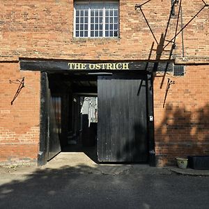 The Ostrich Pub Bed and Breakfast Castle Acre Exterior photo