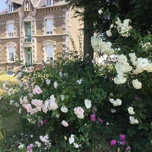 Le Presbytere Chambre D'Hotes Bed and Breakfast Passais-la-Conception Exterior photo