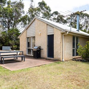 Bells Beach Cottages Bellbrae Exterior photo