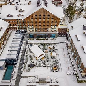 Hotel The Chedi Andermatt Exterior photo