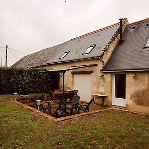 Gite charme en pierre à la campagne Villa Chouzé-sur-Loire Exterior photo