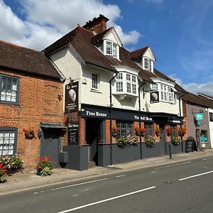 The Half Moon Inn Woking Exterior photo