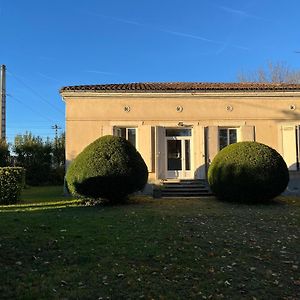 Maison 85 M2 Dans Son Parc Villa Cazeres Exterior photo