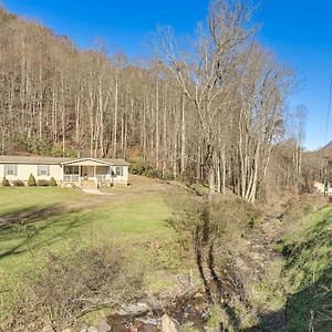 Creekside Haven With Fire Pit Near Nantahala River Villa Topton Exterior photo