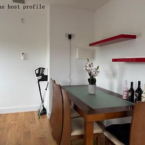 Apartamento Arasan Le Radhairc Faoin Tuath Cork Exterior photo