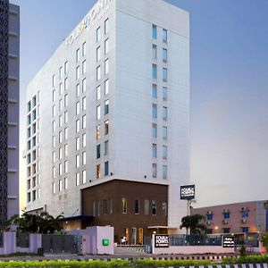 Hotel Four Points By Sheraton Chennai Omr Exterior photo