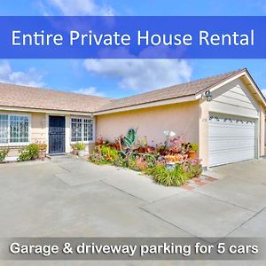 Entire Private 4-Bedroom House With Garage, Gated Yard, King Bed San Diego Exterior photo