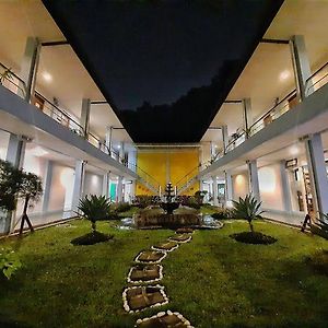 Hotel Ntc Lembang By Kuncara Phm Exterior photo