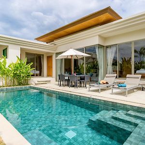 Casa Azure 19 - Brand New Villa With Private Pool And Gym With 24-7 Security - Just 15 Min To Bangtao Beach & Boat Avenue Phuket Exterior photo