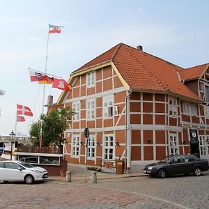 Zum Alten Schifferhaus Aparthotel Lauenburgo/Elbe Exterior photo