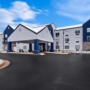 Surestay Plus By Best Western Fenton Exterior photo