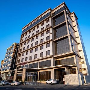 Best Western Plus Danat Almansak Hotel Abha Exterior photo