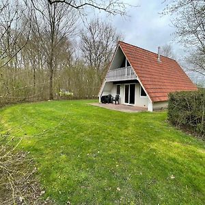 Touch Of Yellow Villa Gramsbergen Exterior photo