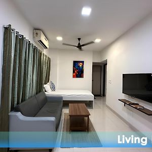 1Br Mumbai Theme Apartment Lower Parel Exterior photo