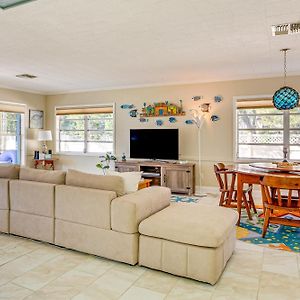 Riverview Homosassa Escape With Dock And Lanai! Villa Exterior photo