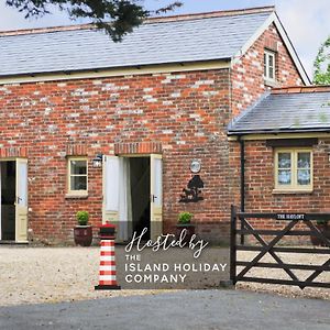 The Hayloft Villa Alverstone  Exterior photo