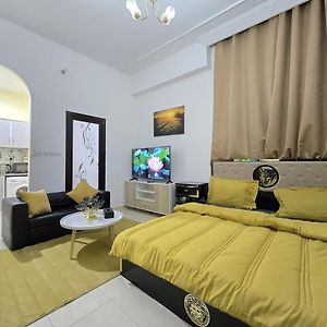 Apartamento Fully Furnished Studio On Ground Floor Abu Dabi Exterior photo