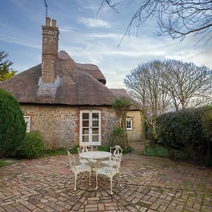 18Th Century Thatched Cottage Near Beach Climping Exterior photo